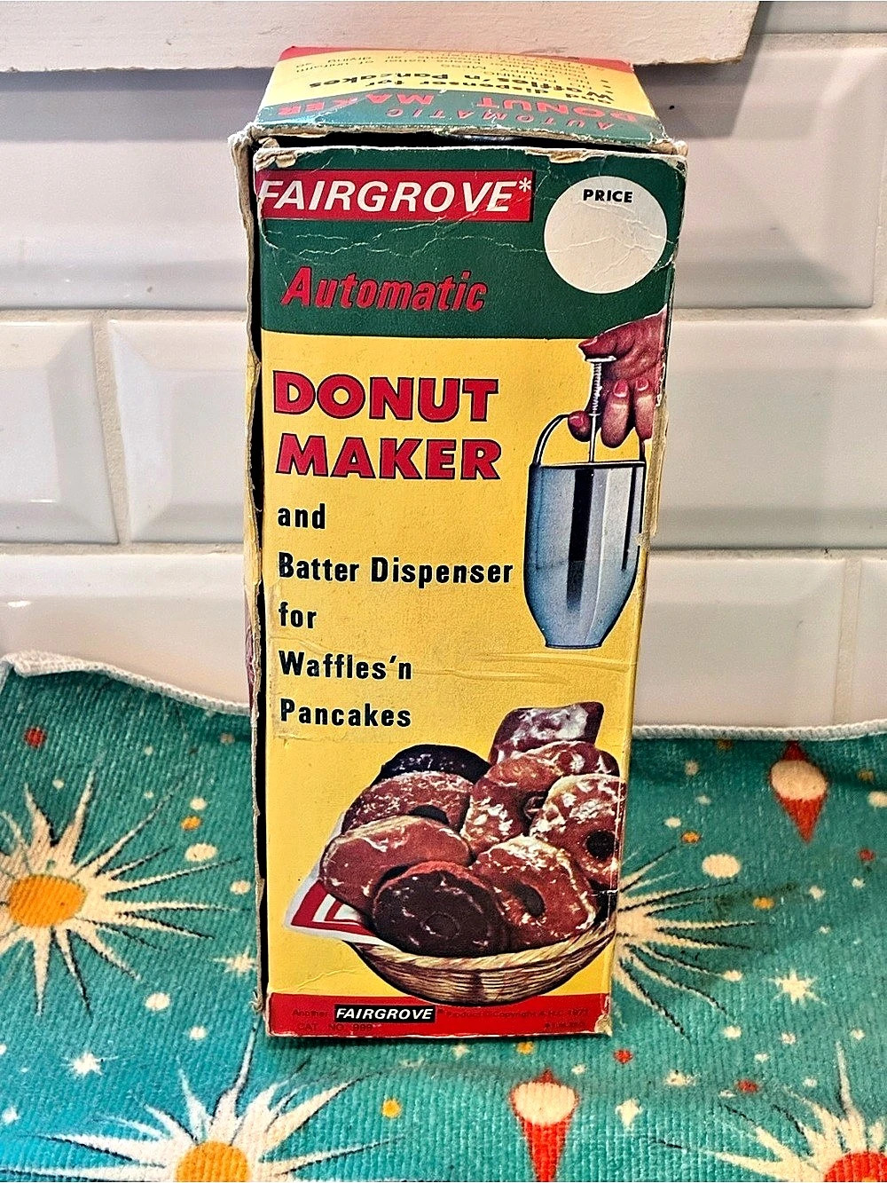 Vintage 1970s Fairgrove Automatic Donut Maker & Batter Dispenser w/ Recipe Book